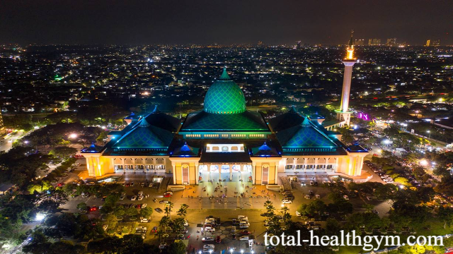 Bikin merinding Suara Tangisan Wanita di Masjid Al Akbar